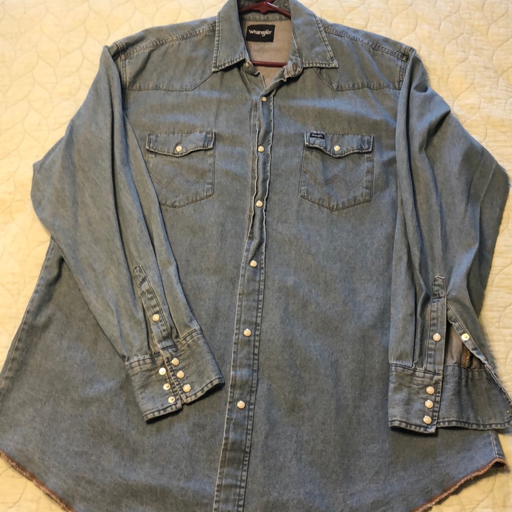 Wrangler snap button Jean shirt 2XLT
